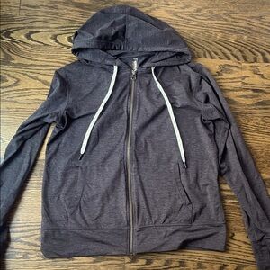 Kirkland Signature Zip-Up jacket Vuori Dupe